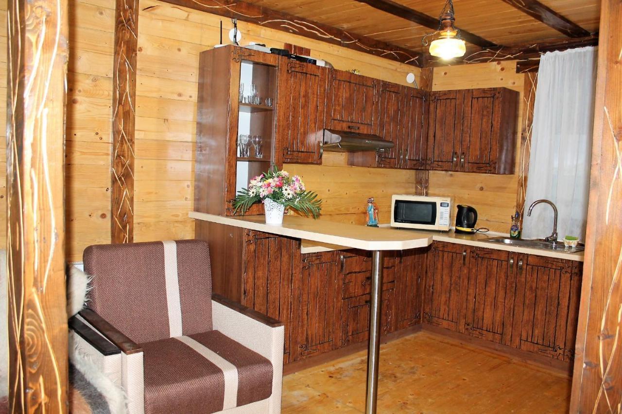 Szlachta Cottage Bukovel Eksteriør billede
